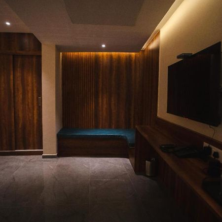 Hotel Aasare Inn بنغالور المظهر الخارجي الصورة